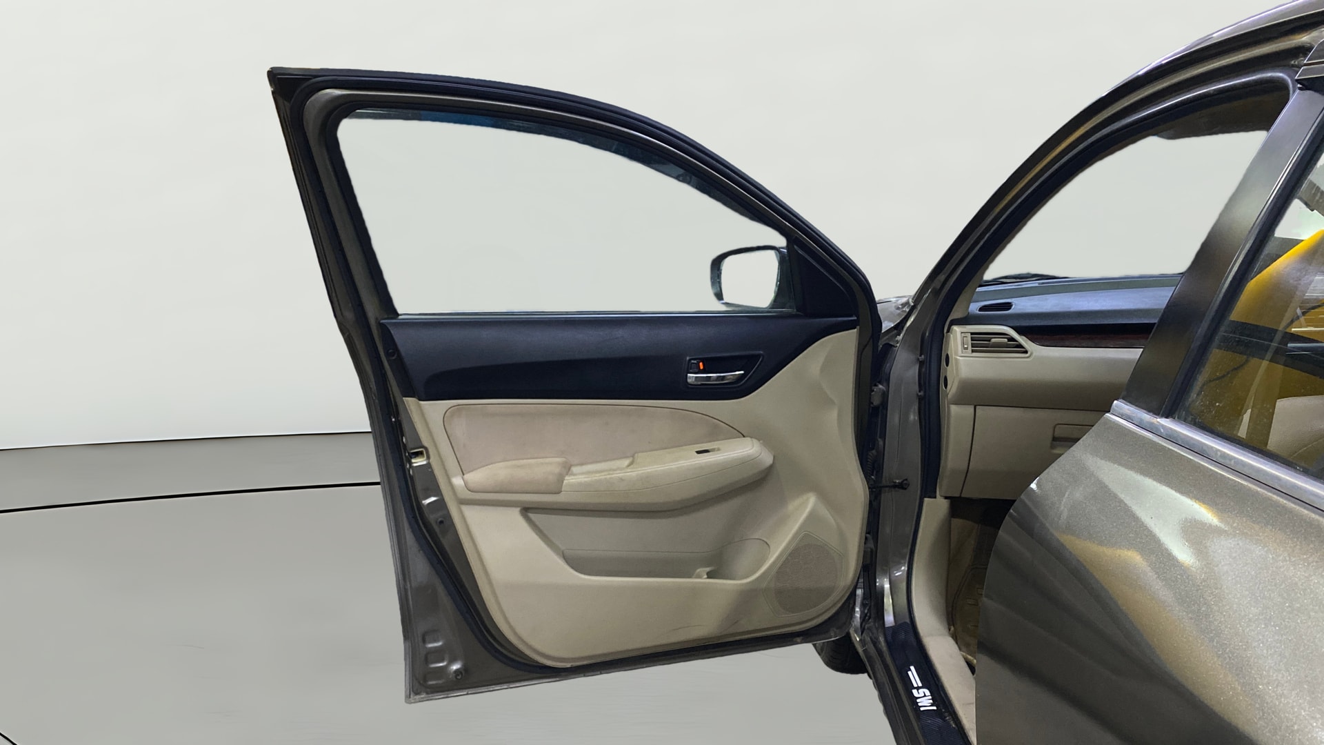 View 2018 Maruti Suzuki 1000 Base Variant Image 40 Used 2018 Maruti Suzuki 1000 Base Variant Image 40