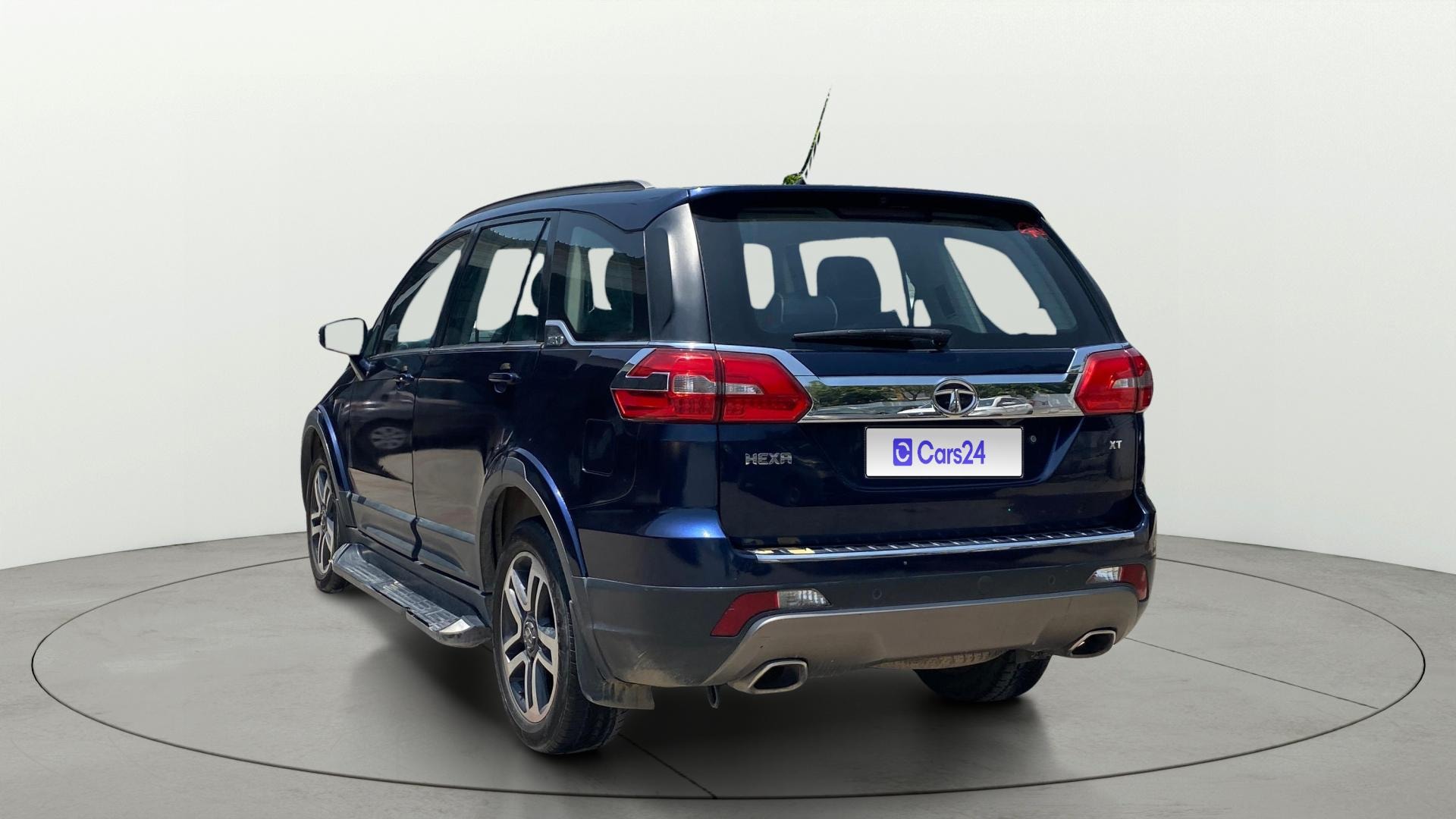 View 2017 Tata Hexa XT 4X2 Image 2 Used 2017 Tata Hexa XT 4X2 Image 2