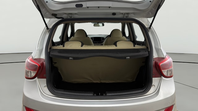 View Hyundai Grand i10 Image 37 Used Hyundai Grand i10 Image 37