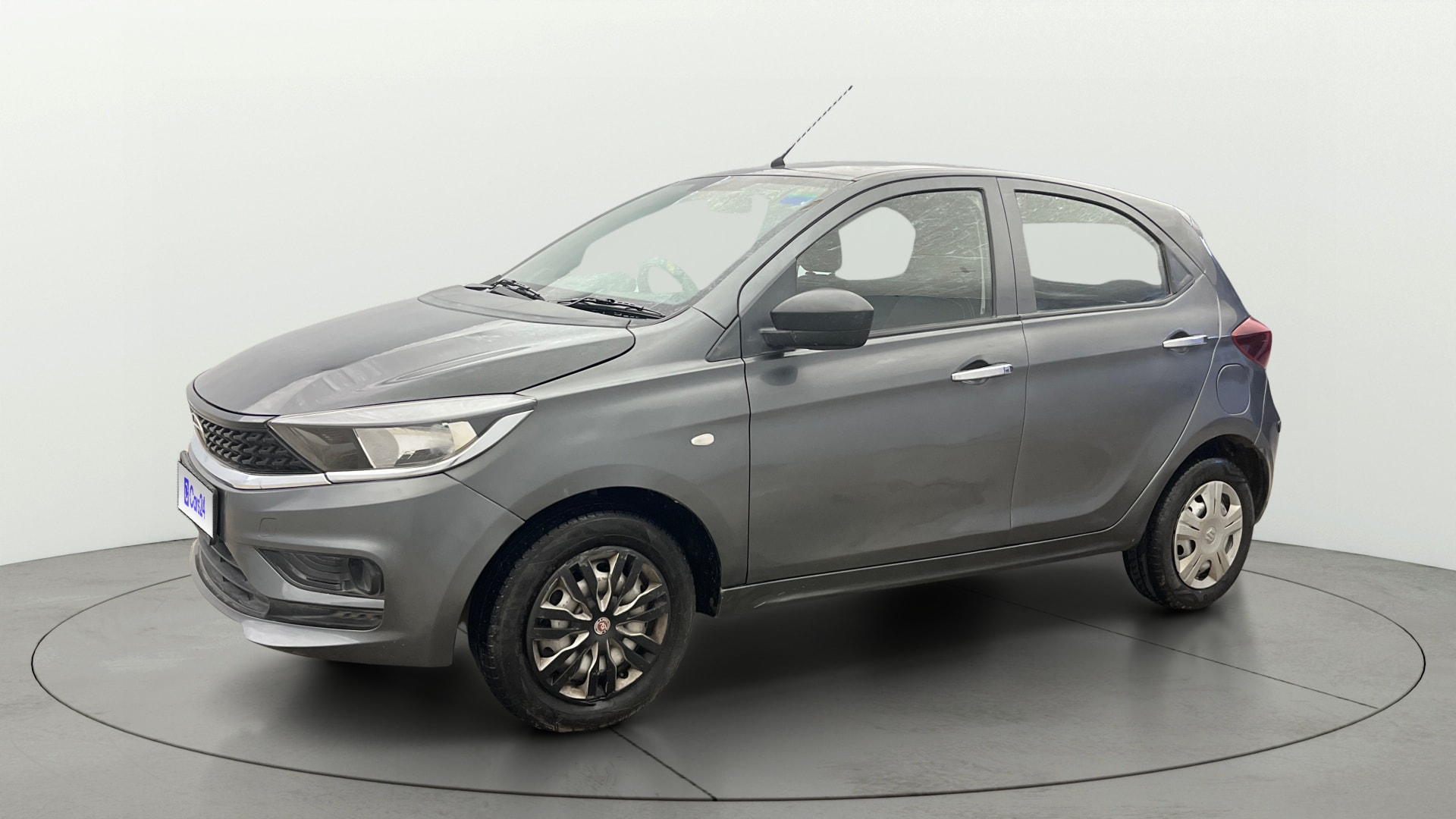 View 2021 Tata Tiago Revotorq XB Image 20 Used 2021 Tata Tiago Revotorq XB Image 20