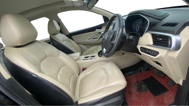 View MG Hector Image 28 Used MG Hector Image 28