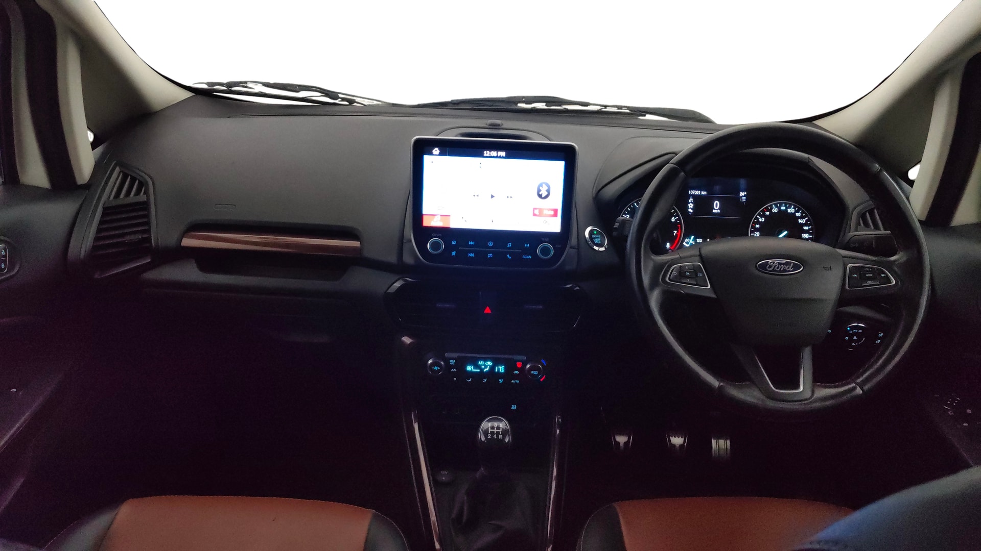 View 2020 Ford EcoSport 1.5 TDCi Diesel Ambiente BS IV Image 15 Used 2020 Ford EcoSport 1.5 TDCi Diesel Ambiente BS IV Image 15