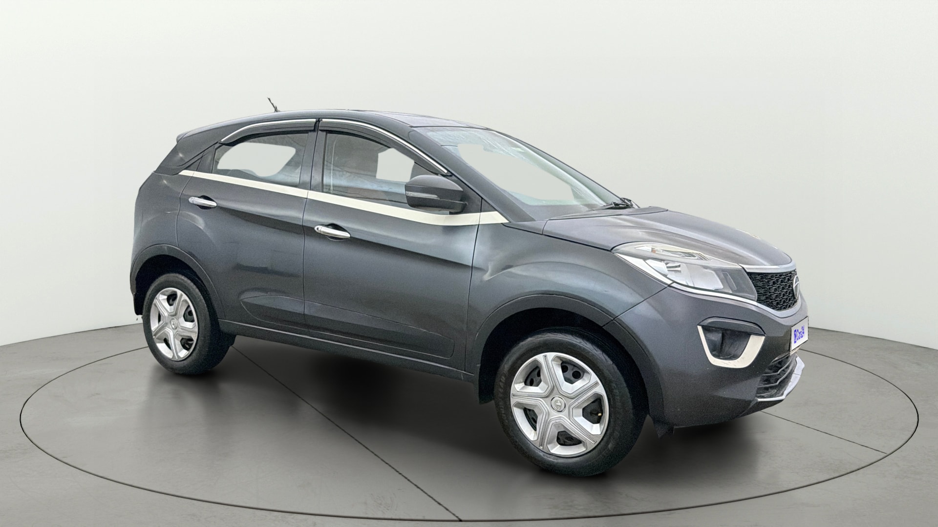 Used 2018 Tata Nexon Used 2018 Tata Nexon