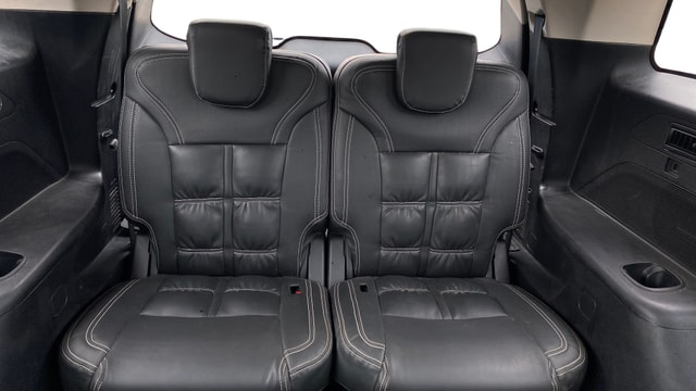 View Mahindra XUV700 Image 13 Used Mahindra XUV700 Image 13