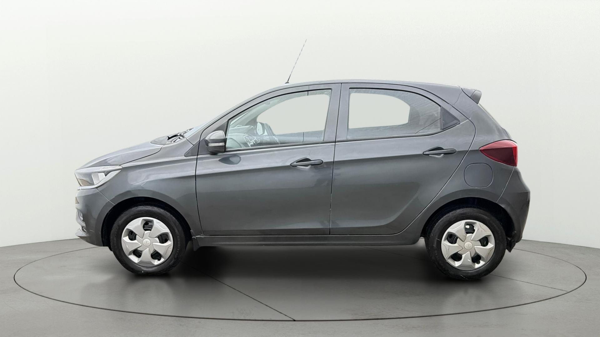 Used 2024 Tata Tiago Used 2024 Tata Tiago