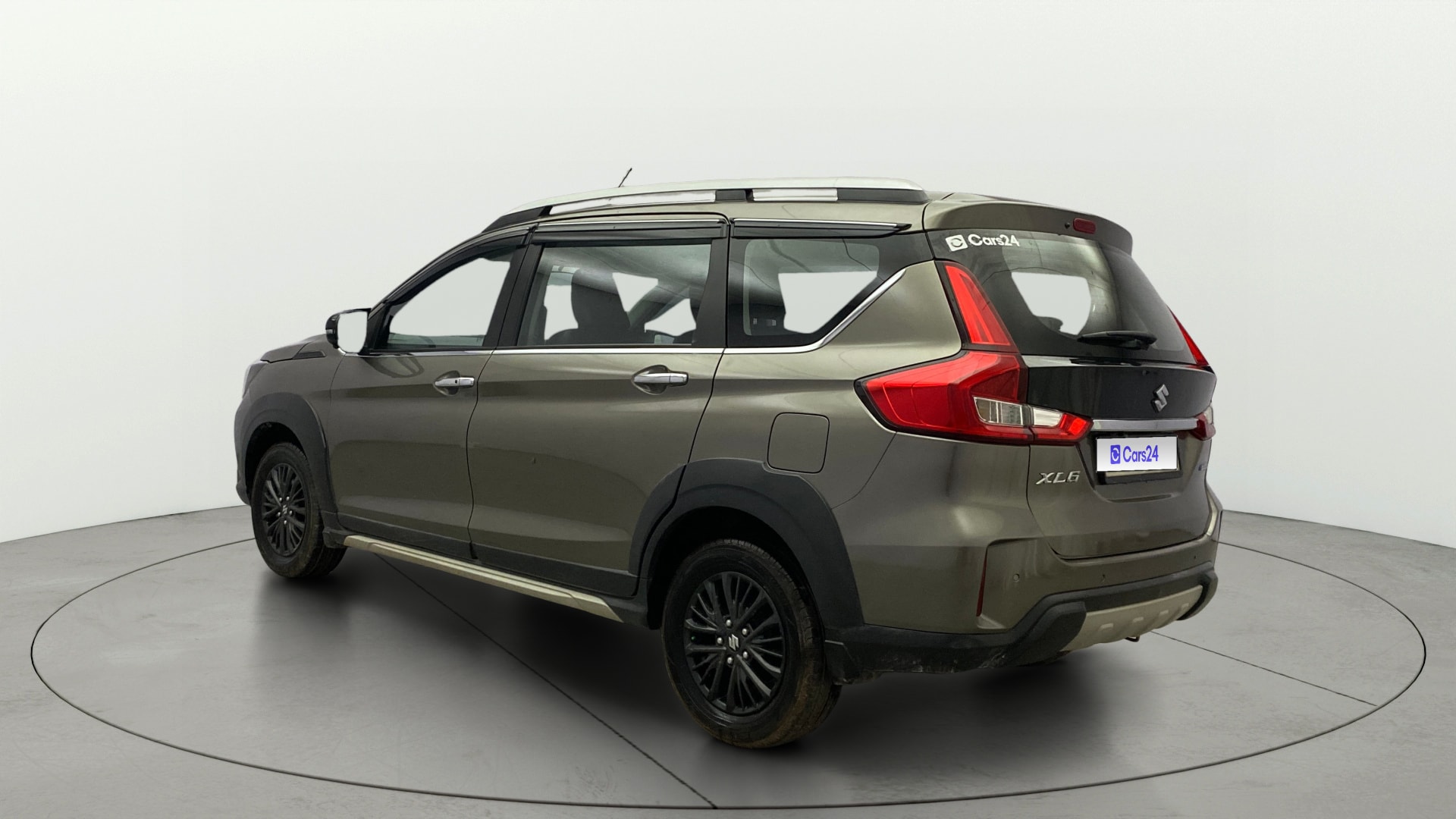 View 2020 Maruti Suzuki 1000 Base Variant Image 2 Used 2020 Maruti Suzuki 1000 Base Variant Image 2