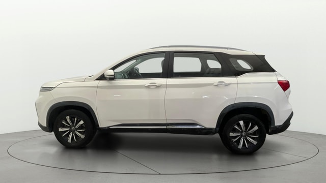 View MG Hector Image 27 Used MG Hector Image 27