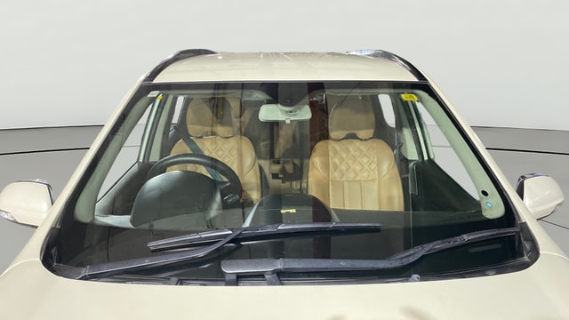 View Mahindra XUV500 Image 32 Used Mahindra XUV500 Image 32