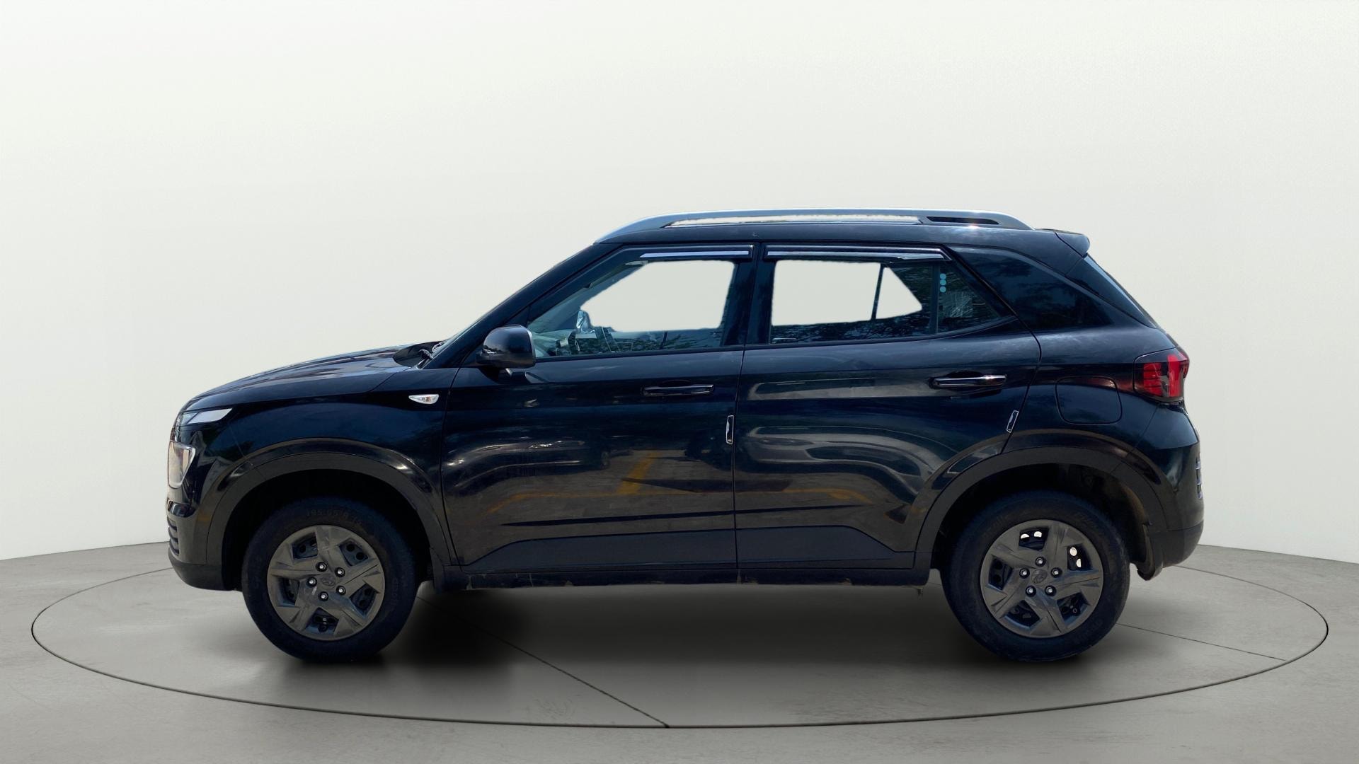 View 2024 Hyundai Venue S 1.2 Petrol Image 28 Used 2024 Hyundai Venue S 1.2 Petrol Image 28