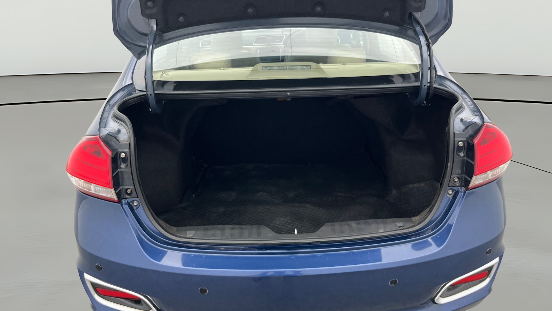 View 2019 Maruti Suzuki 1000 Base Variant Image 39 Used 2019 Maruti Suzuki 1000 Base Variant Image 39