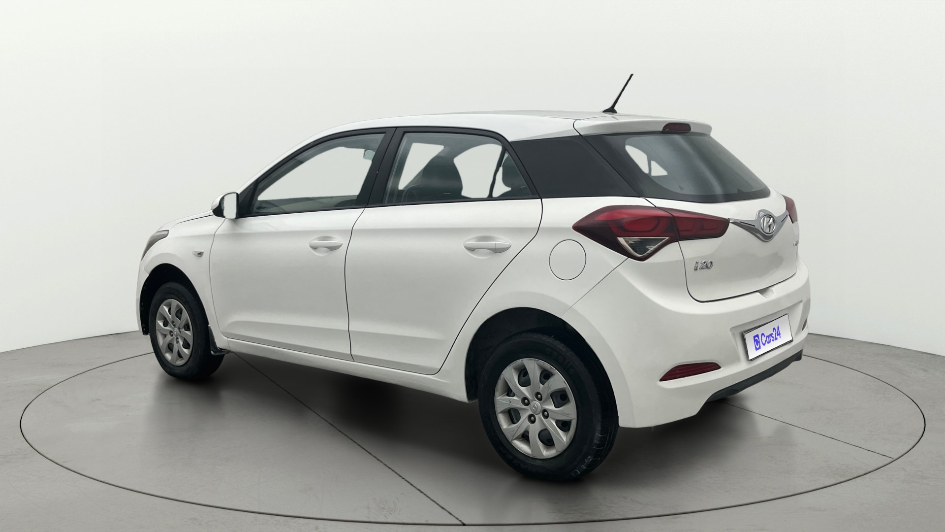 View 2015 Hyundai Elite i20 Magna 1.2 Image 2 Used 2015 Hyundai Elite i20 Magna 1.2 Image 2