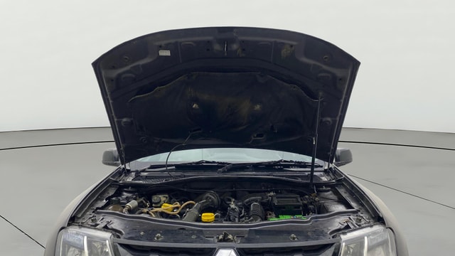 View Renault Duster Image 32 Used Renault Duster Image 32