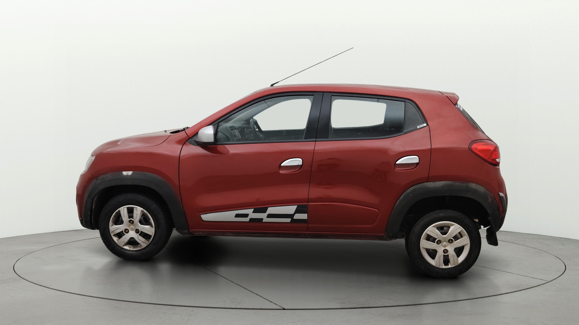 View 2018 Renault Kwid RXL 1.0 AMT BS IV Image 5 Used 2018 Renault Kwid RXL 1.0 AMT BS IV Image 5