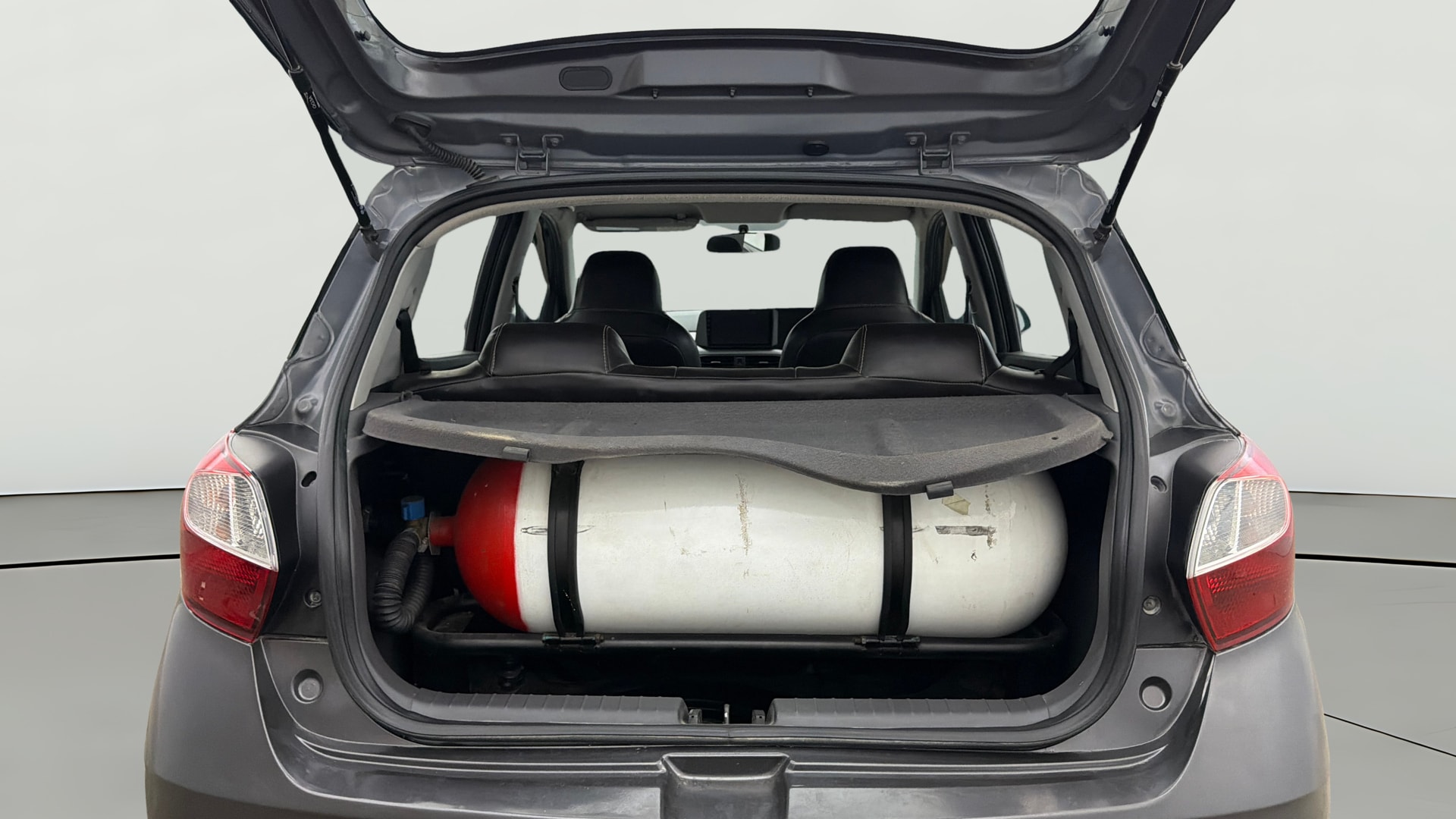 View 2021 Hyundai Grand i10 Nios Sportz CNG Image 38 Used 2021 Hyundai Grand i10 Nios Sportz CNG Image 38