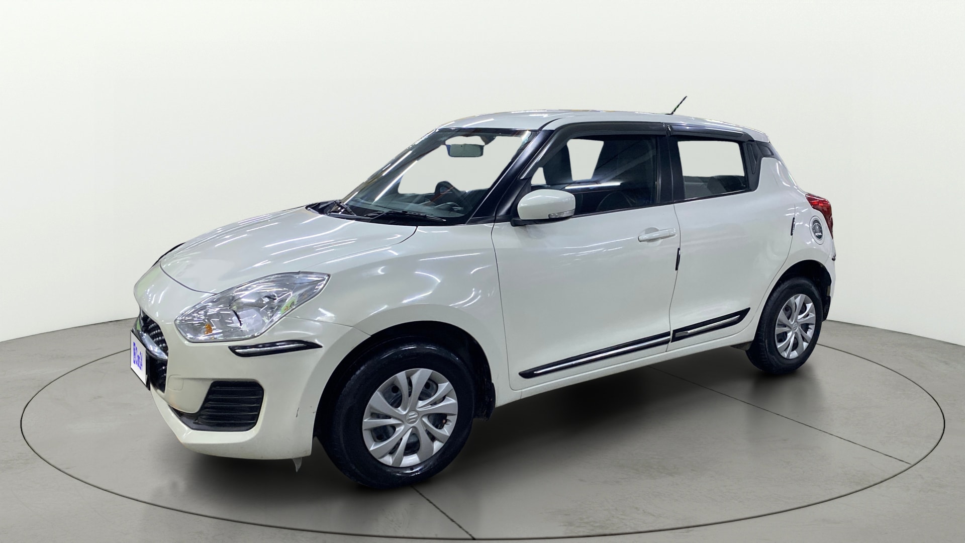 View 2024 Maruti Suzuki 1000 Base Variant Image 34 Used 2024 Maruti Suzuki 1000 Base Variant Image 34