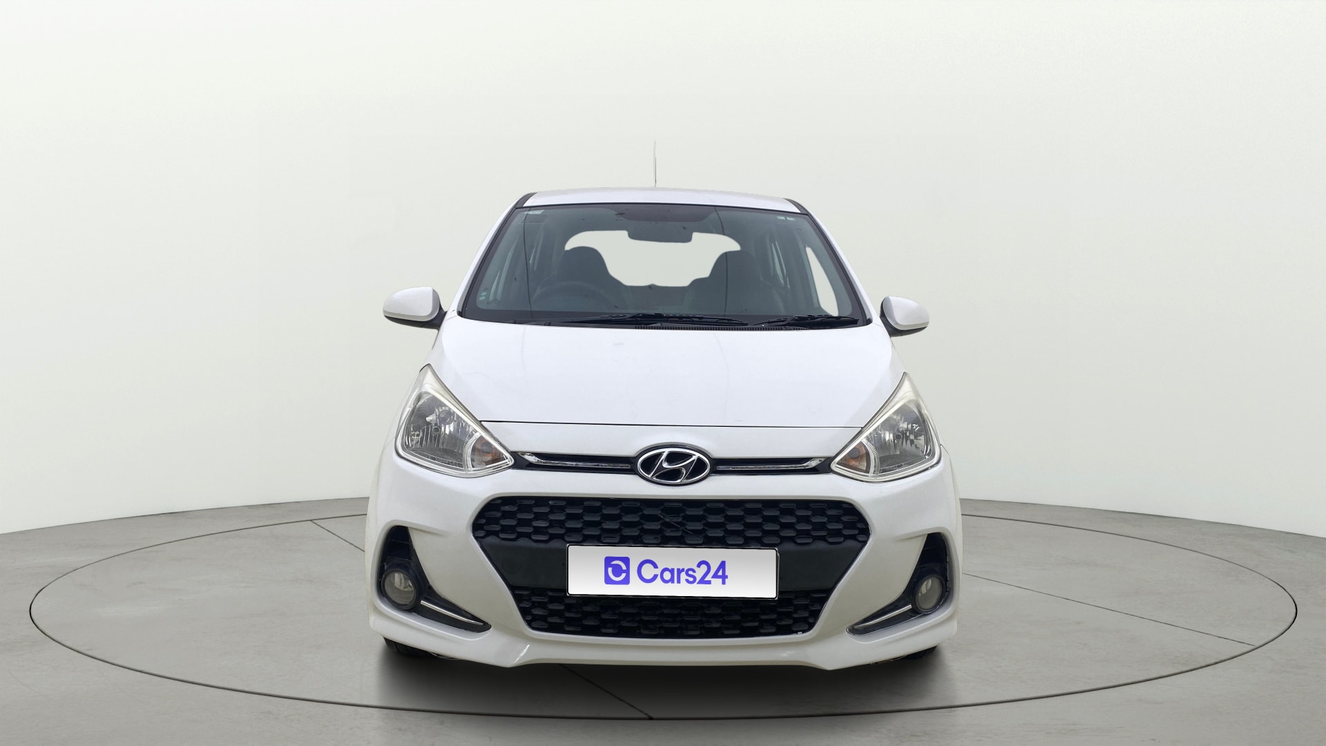 View 2017 Hyundai Grand i10 Sportz 1.2 Kappa Image 1 Used 2017 Hyundai Grand i10 Sportz 1.2 Kappa Image 1