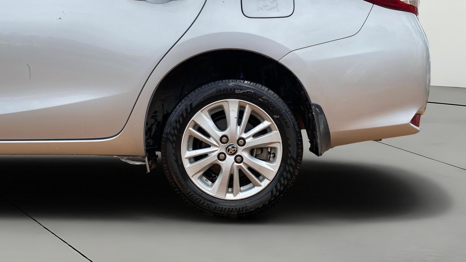 View 2019 Toyota Yaris V MT Image 12 Used 2019 Toyota Yaris V MT Image 12