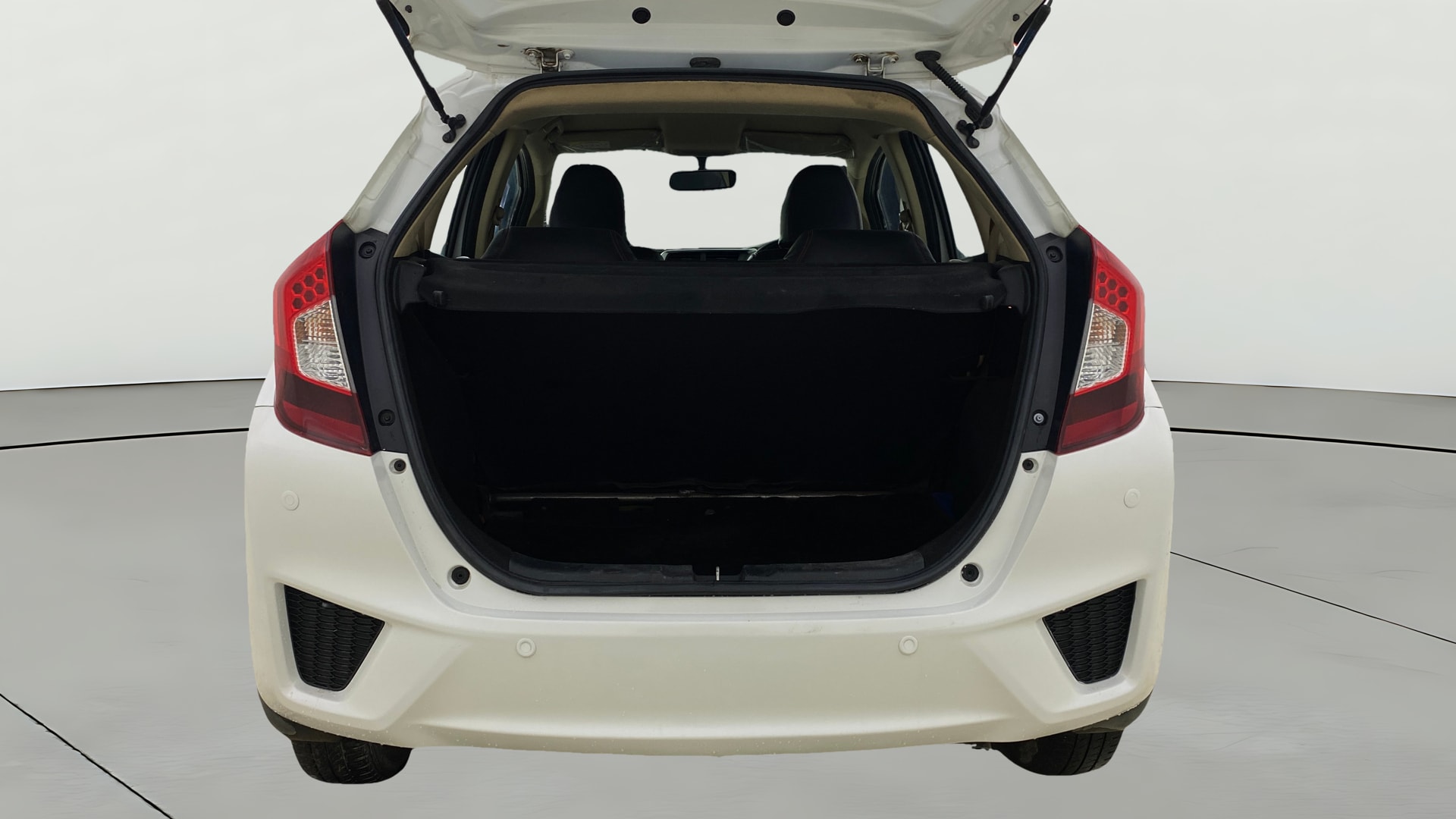 View 2019 Honda Jazz E MT Diesel Image 41 Used 2019 Honda Jazz E MT Diesel Image 41