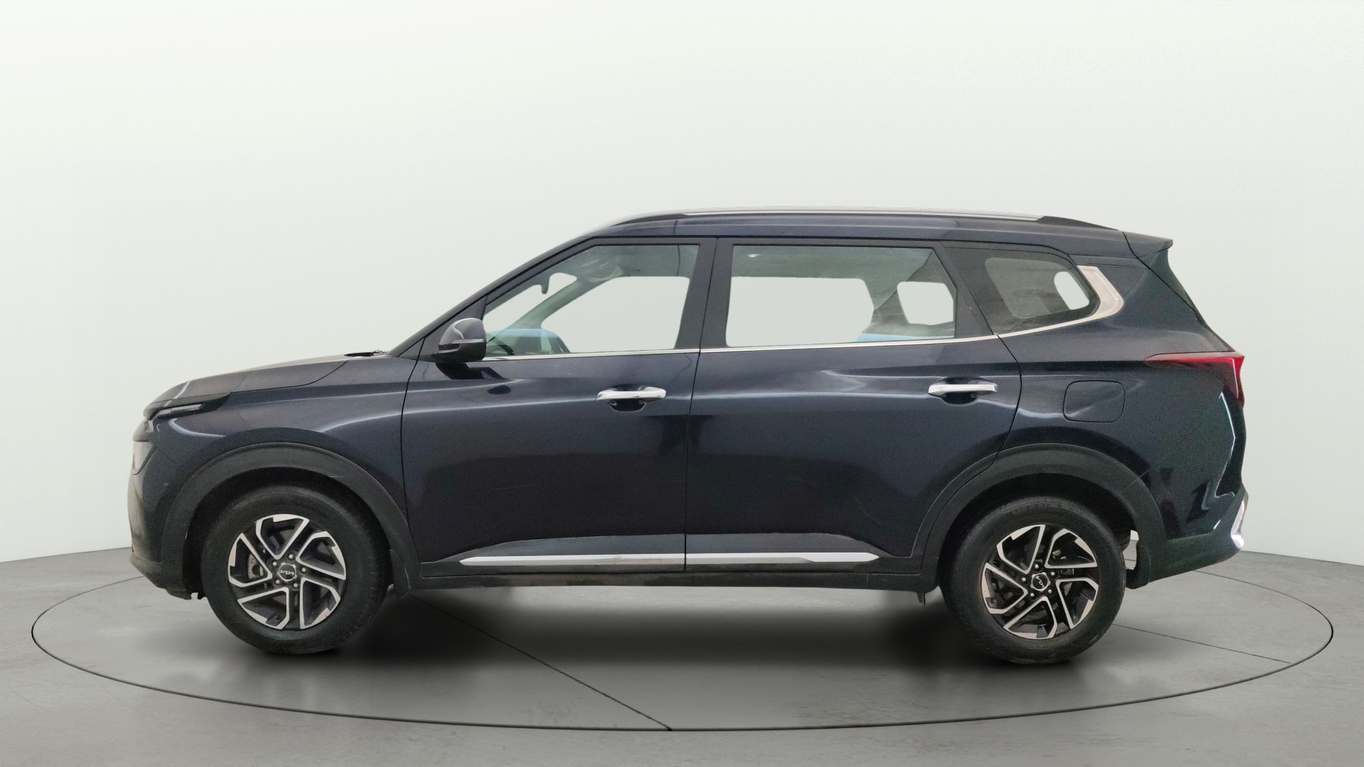 Used 2022 Kia Carens Used 2022 Kia Carens