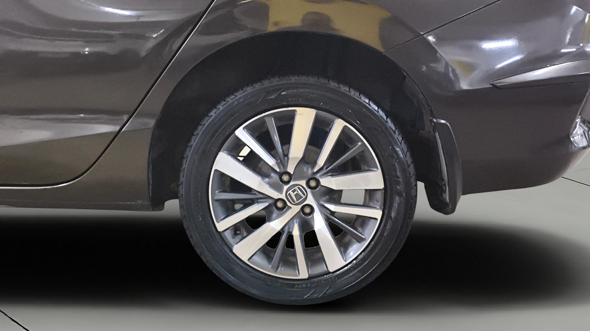 View 2022 Honda City ZX CVT Image 8 Used 2022 Honda City ZX CVT Image 8