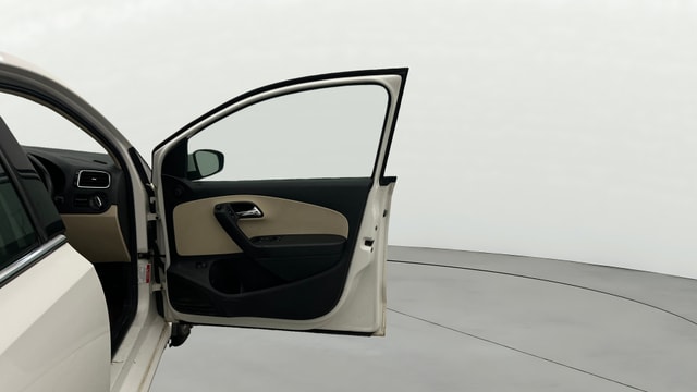 View Skoda Rapid Image 44 Used Skoda Rapid Image 44