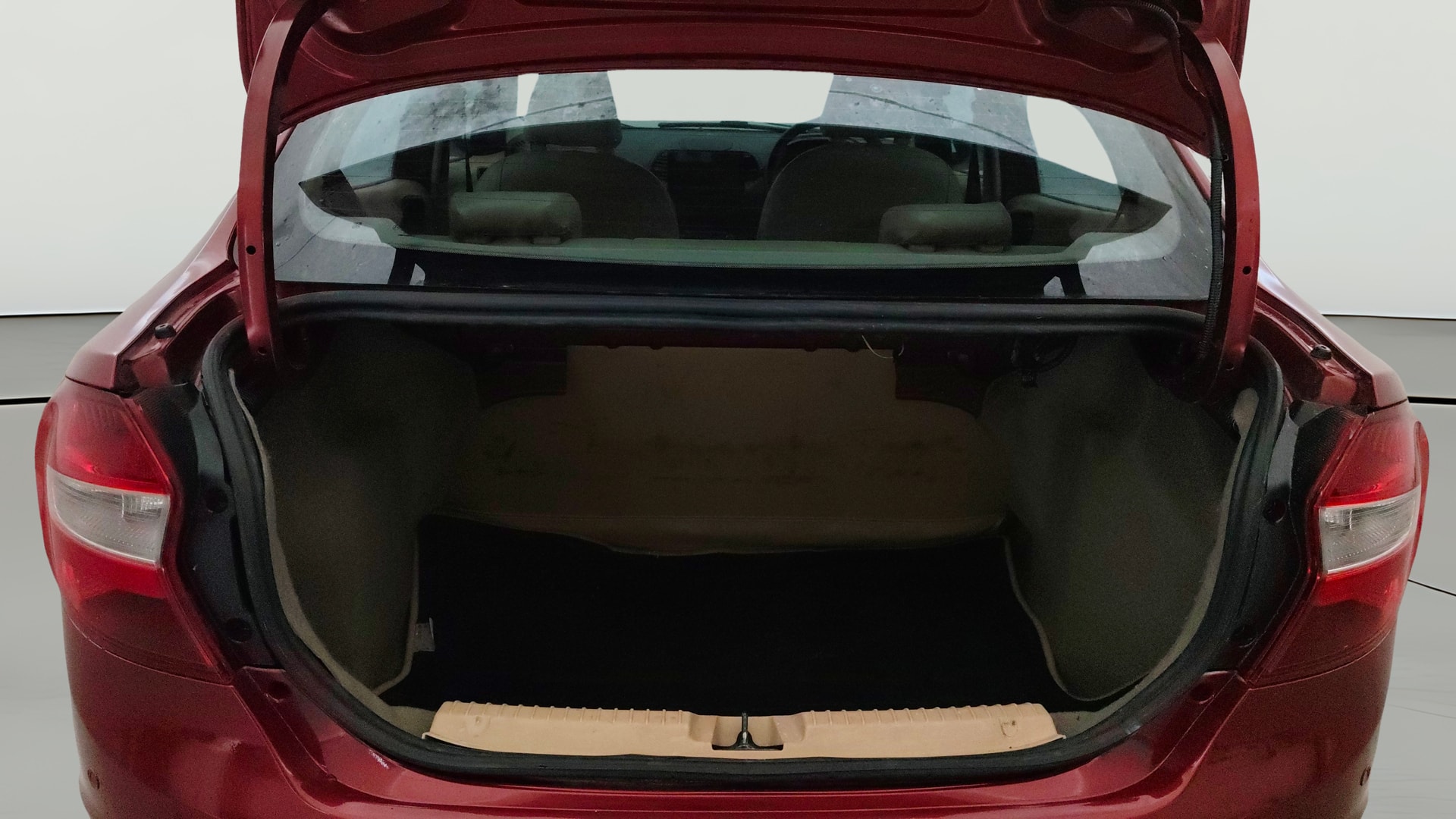 View 2017 Ford Figo Aspire 1.2P Ambiente MT BS IV Image 37 Used 2017 Ford Figo Aspire 1.2P Ambiente MT BS IV Image 37