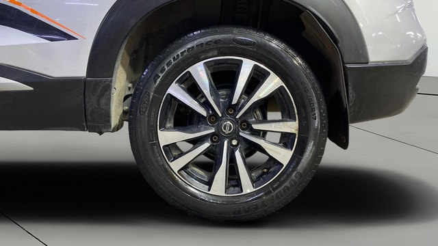 View Nissan Kicks Image 11 Used Nissan Kicks Image 11