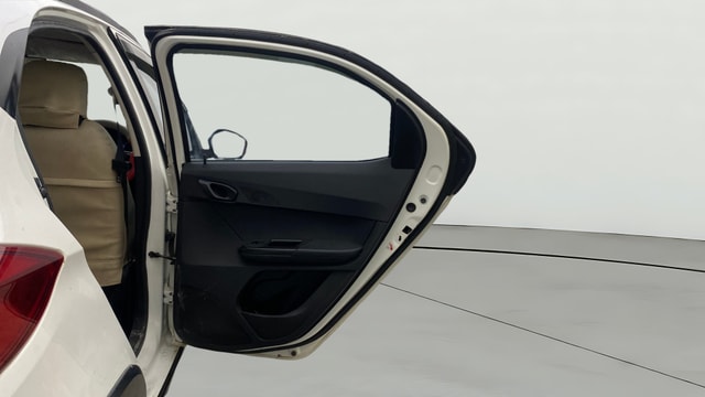 View Tata Tiago NRG Image 7 Used Tata Tiago NRG Image 7