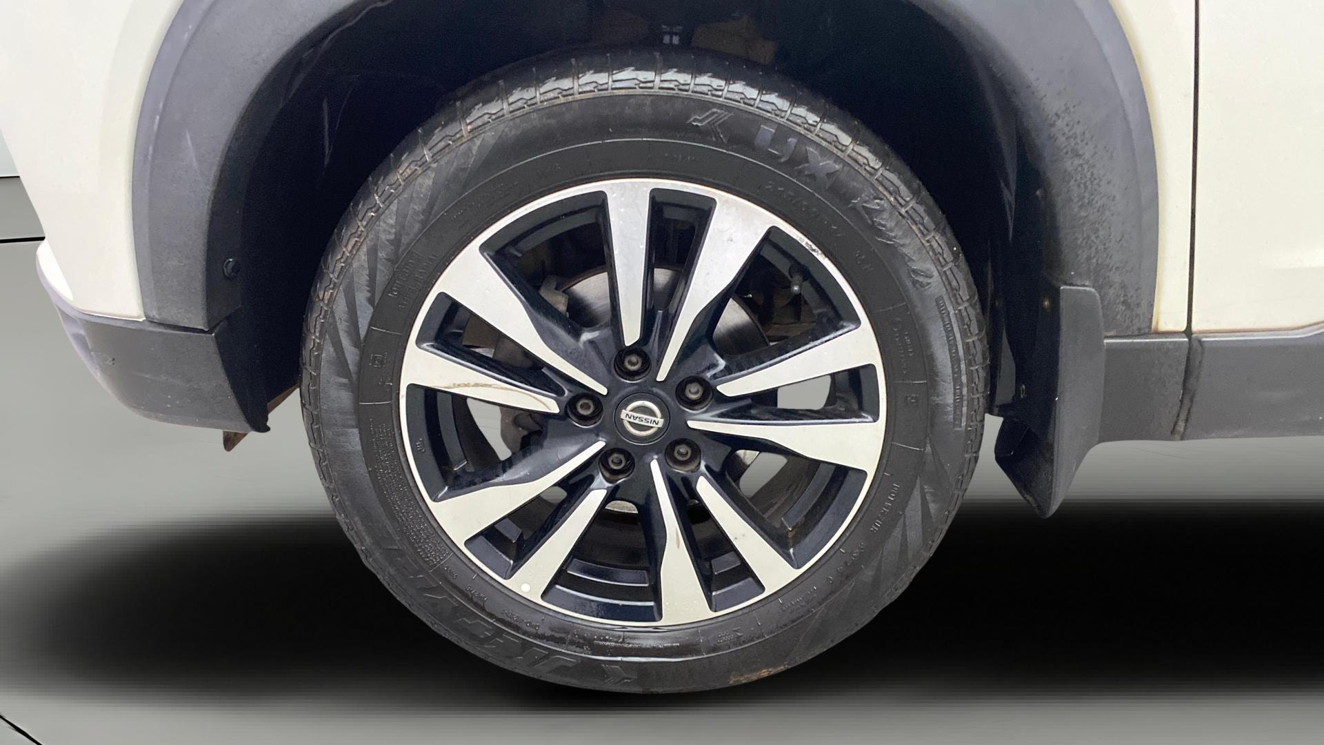 Used 2020 Nissan Kicks Used 2020 Nissan Kicks