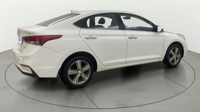 View Hyundai Verna Image 45 Used Hyundai Verna Image 45