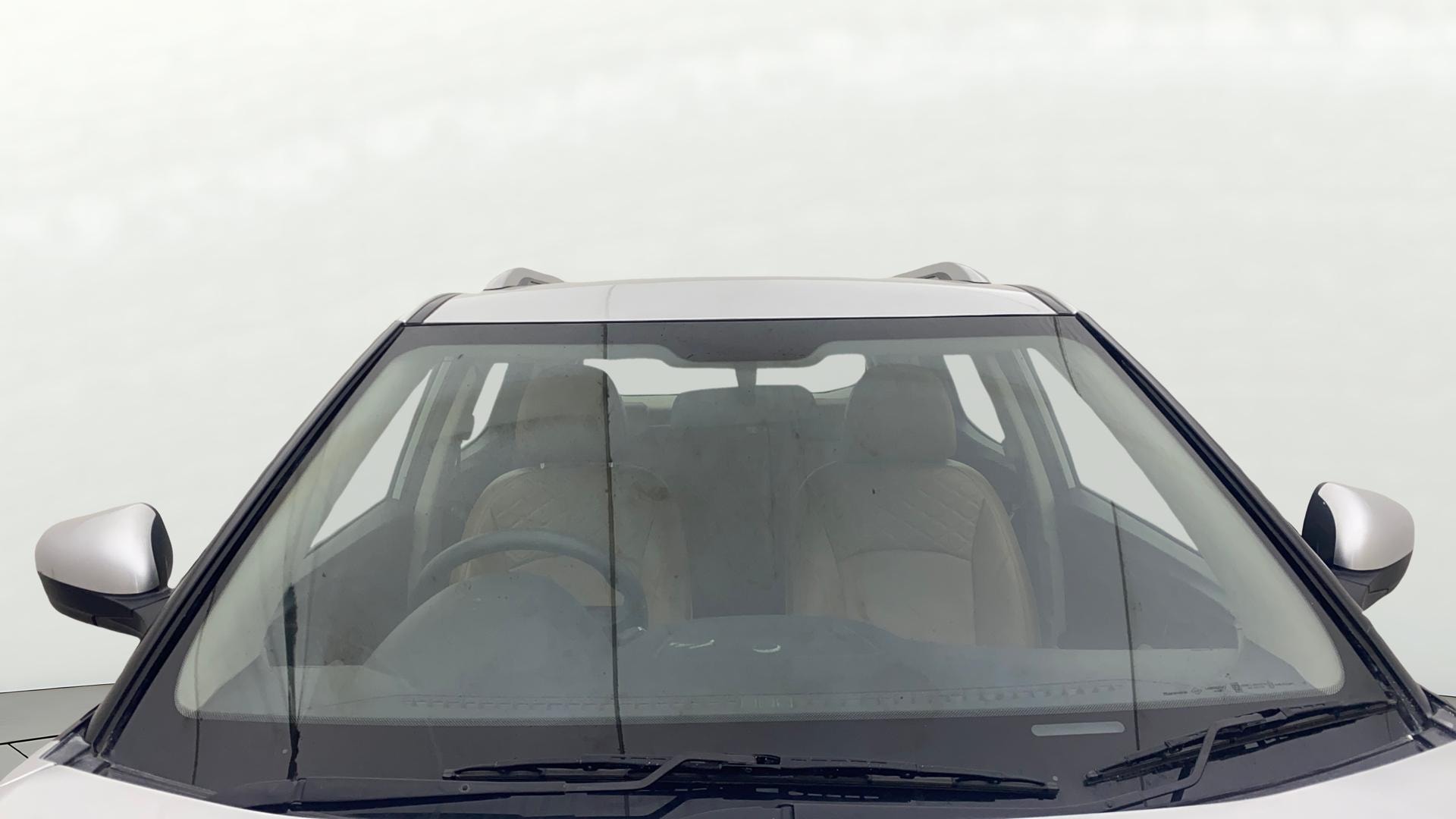 View 2019 Mahindra XUV300 W4 Petrol BS IV Image 30 Used 2019 Mahindra XUV300 W4 Petrol BS IV Image 30