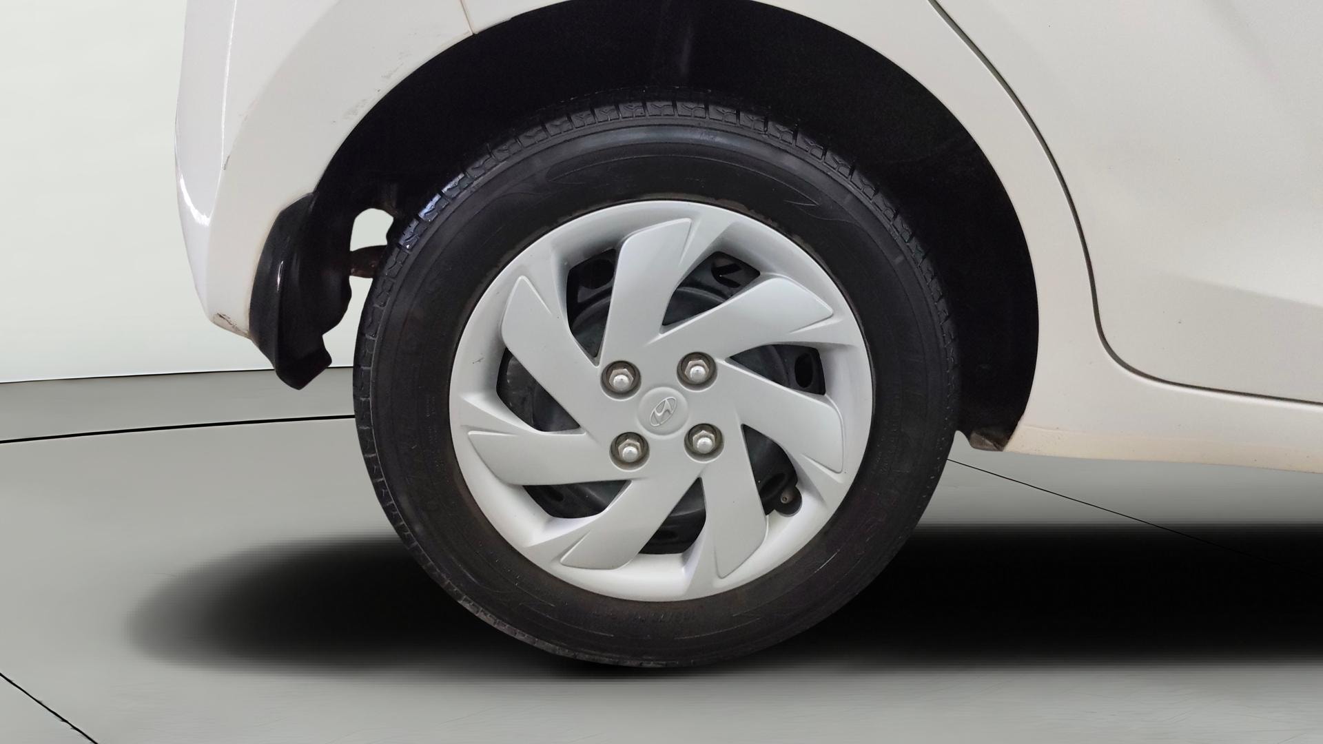 View 2021 Hyundai New Santro D-Lite Petrol Image 24 Used 2021 Hyundai New Santro D-Lite Petrol Image 24
