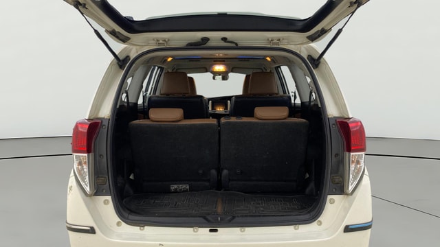 View Toyota Innova Crysta Image 40 Used Toyota Innova Crysta Image 40