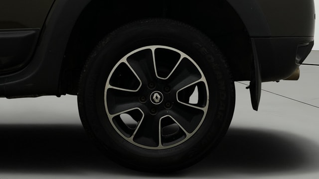 View Renault Duster Image 11 Used Renault Duster Image 11