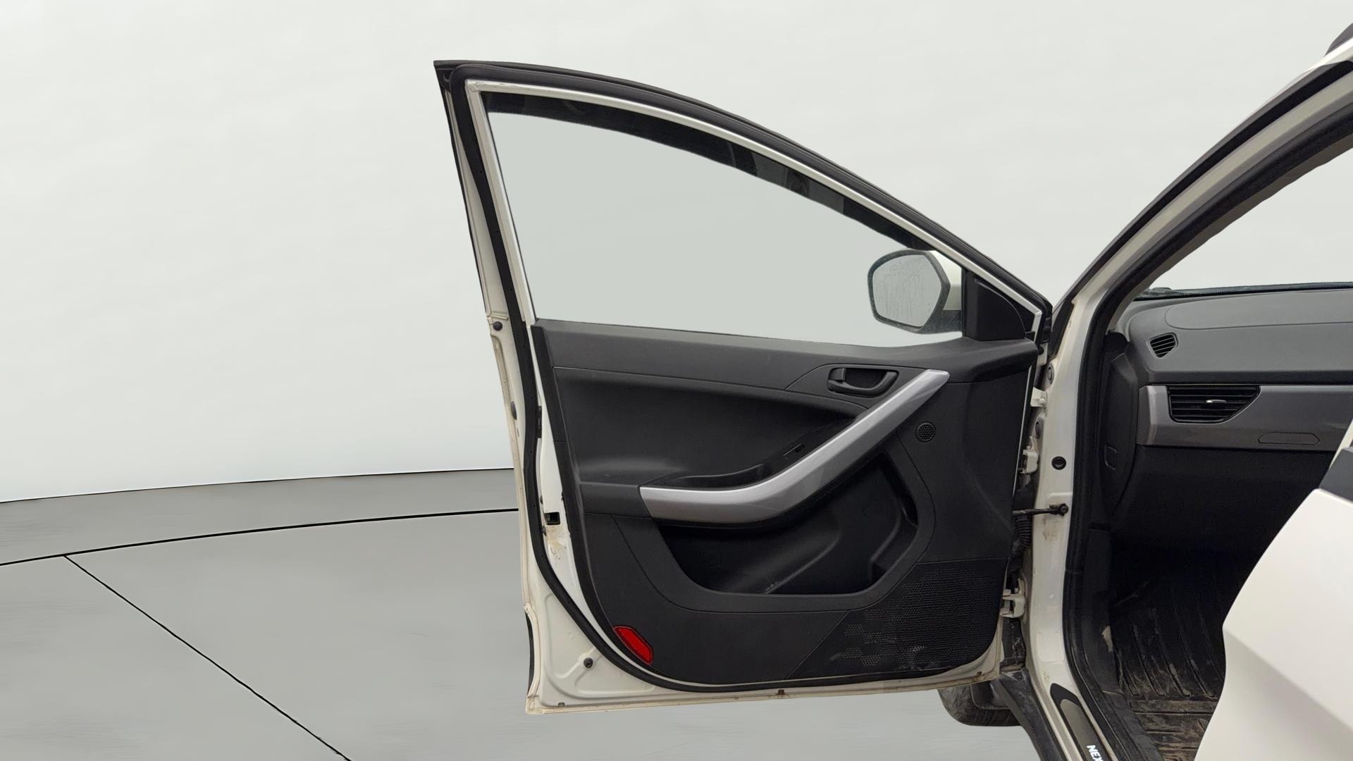 View 2023 Tata Nexon Revotron XE Image 32 Used 2023 Tata Nexon Revotron XE Image 32