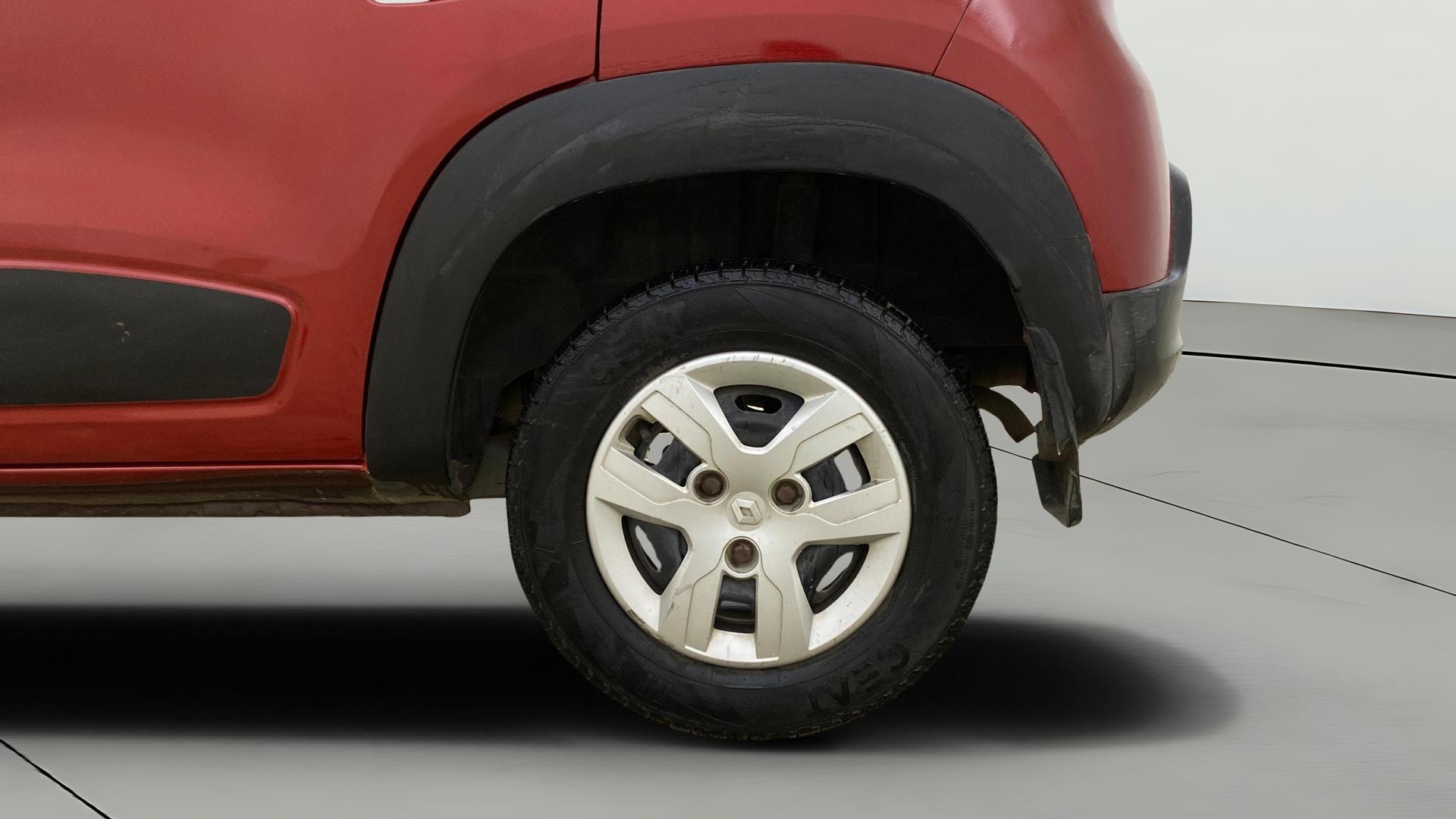 View 2018 Renault Kwid RXL Image 11 Used 2018 Renault Kwid RXL Image 11