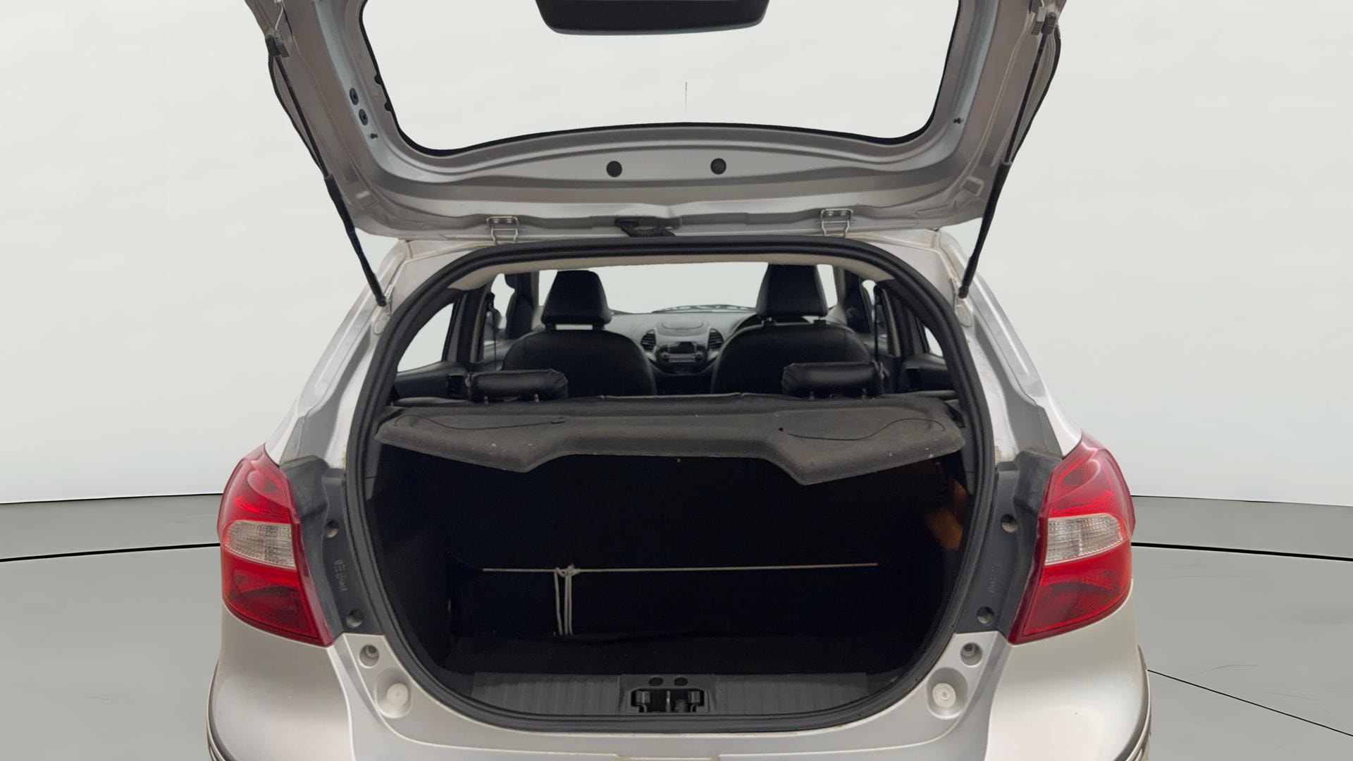 View 2020 Ford Figo Aspire 1.2P Ambiente MT BS IV Image 38 Used 2020 Ford Figo Aspire 1.2P Ambiente MT BS IV Image 38