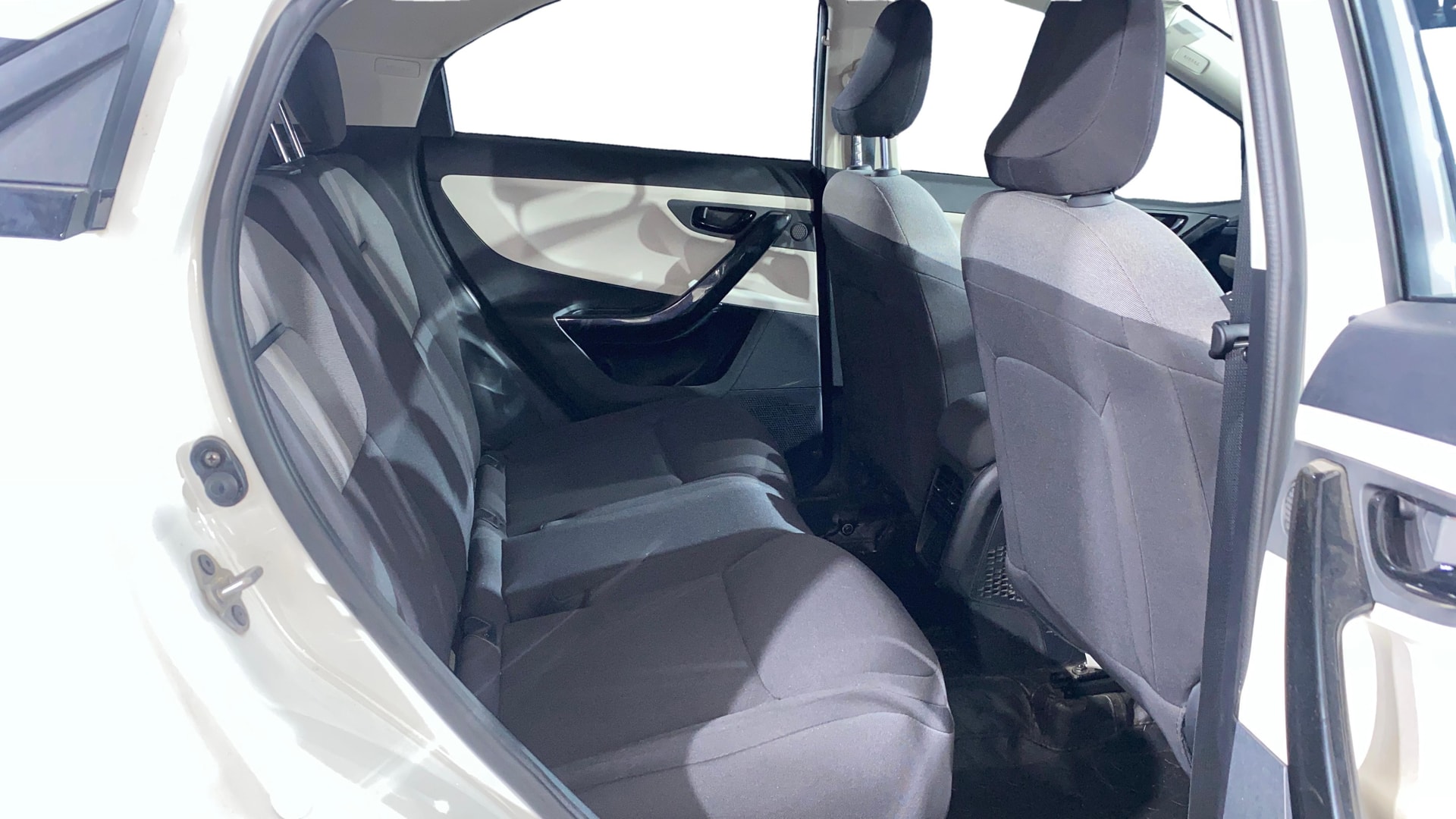 View 2025 Tata Nexon Revotron XE Image 31 Used 2025 Tata Nexon Revotron XE Image 31