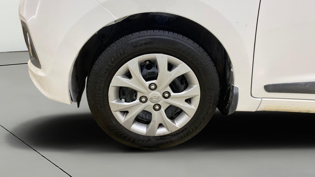 View Hyundai Grand i10 Image 27 Used Hyundai Grand i10 Image 27