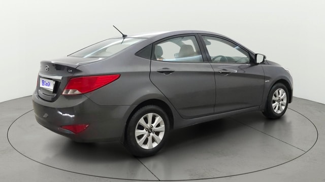 View Hyundai Verna Image 42 Used Hyundai Verna Image 42
