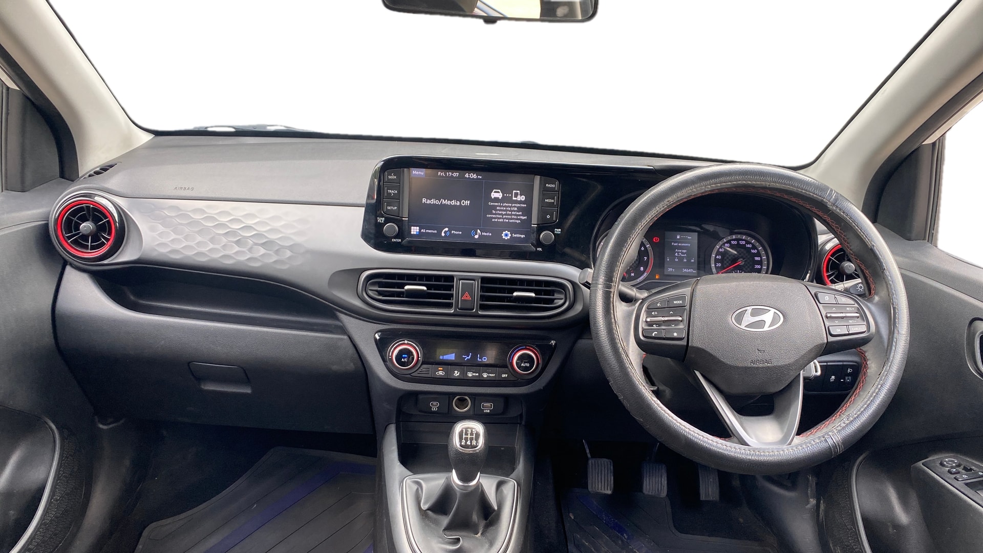 View 2023 Hyundai Grand i10 Nios Sportz Petrol Dual Tone Image 16 Used 2023 Hyundai Grand i10 Nios Sportz Petrol Dual Tone Image 16