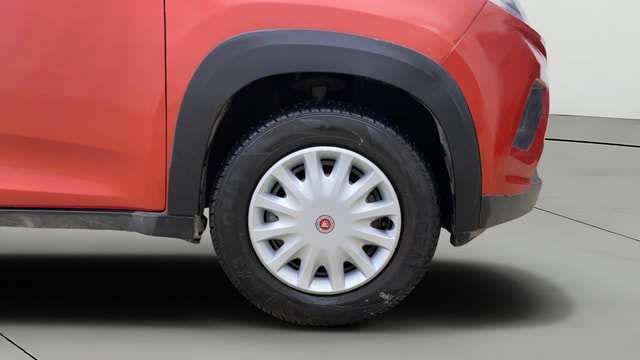 View Mahindra KUV100 Image 39 Used Mahindra KUV100 Image 39