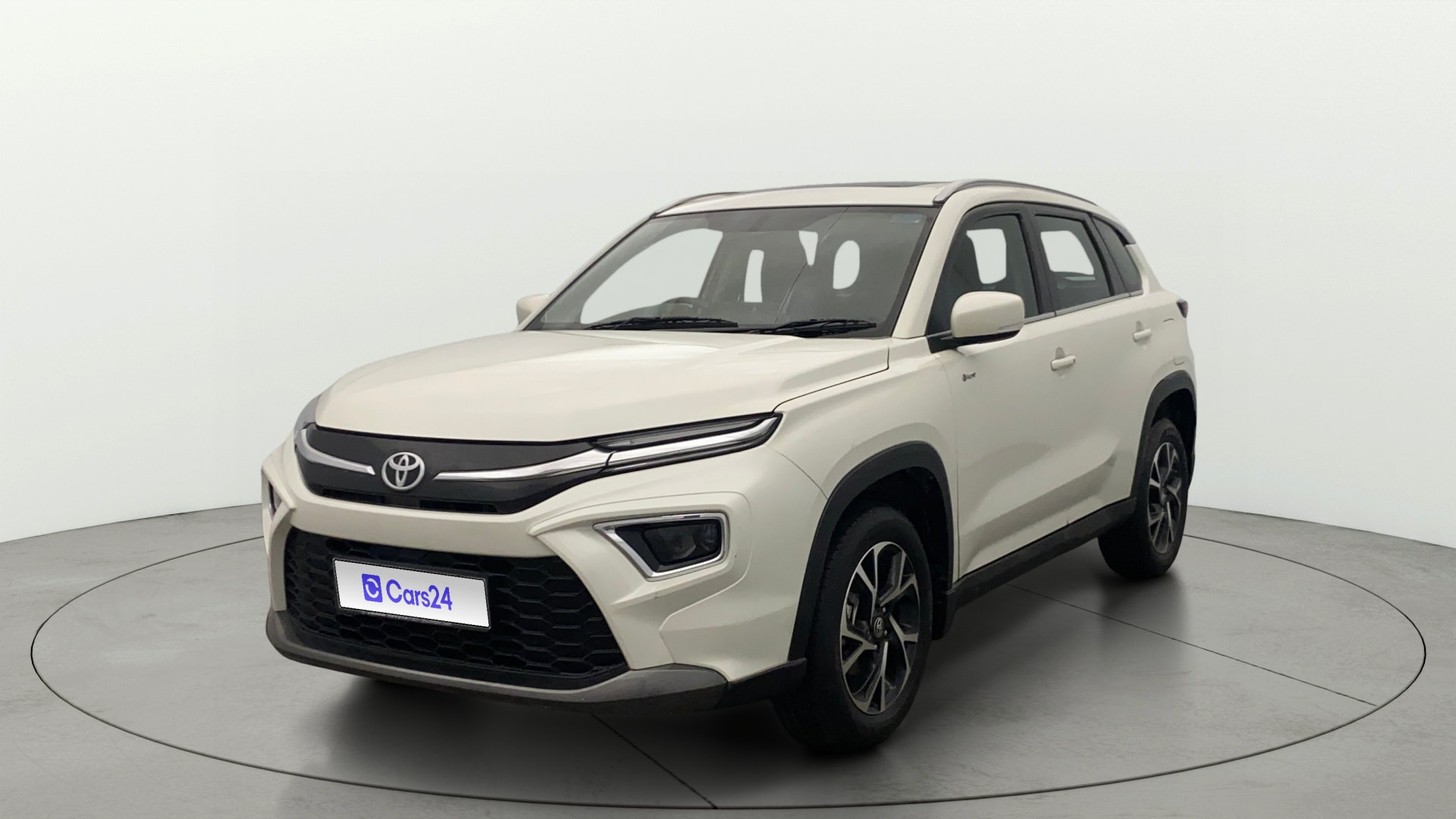 Used 2025 Toyota Urban Cruiser Hyryder Used 2025 Toyota Urban Cruiser Hyryder