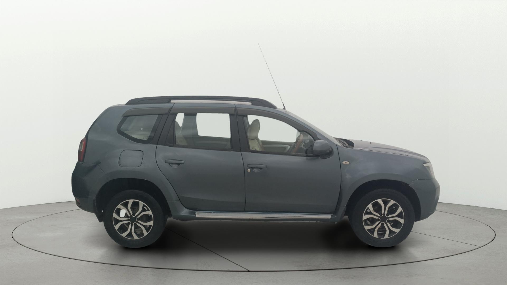 Used 2013 Nissan Terrano Used 2013 Nissan Terrano