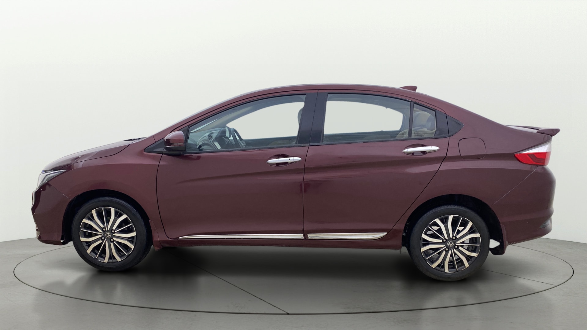 View 2018 Honda City ZX CVT Image 6 Used 2018 Honda City ZX CVT Image 6