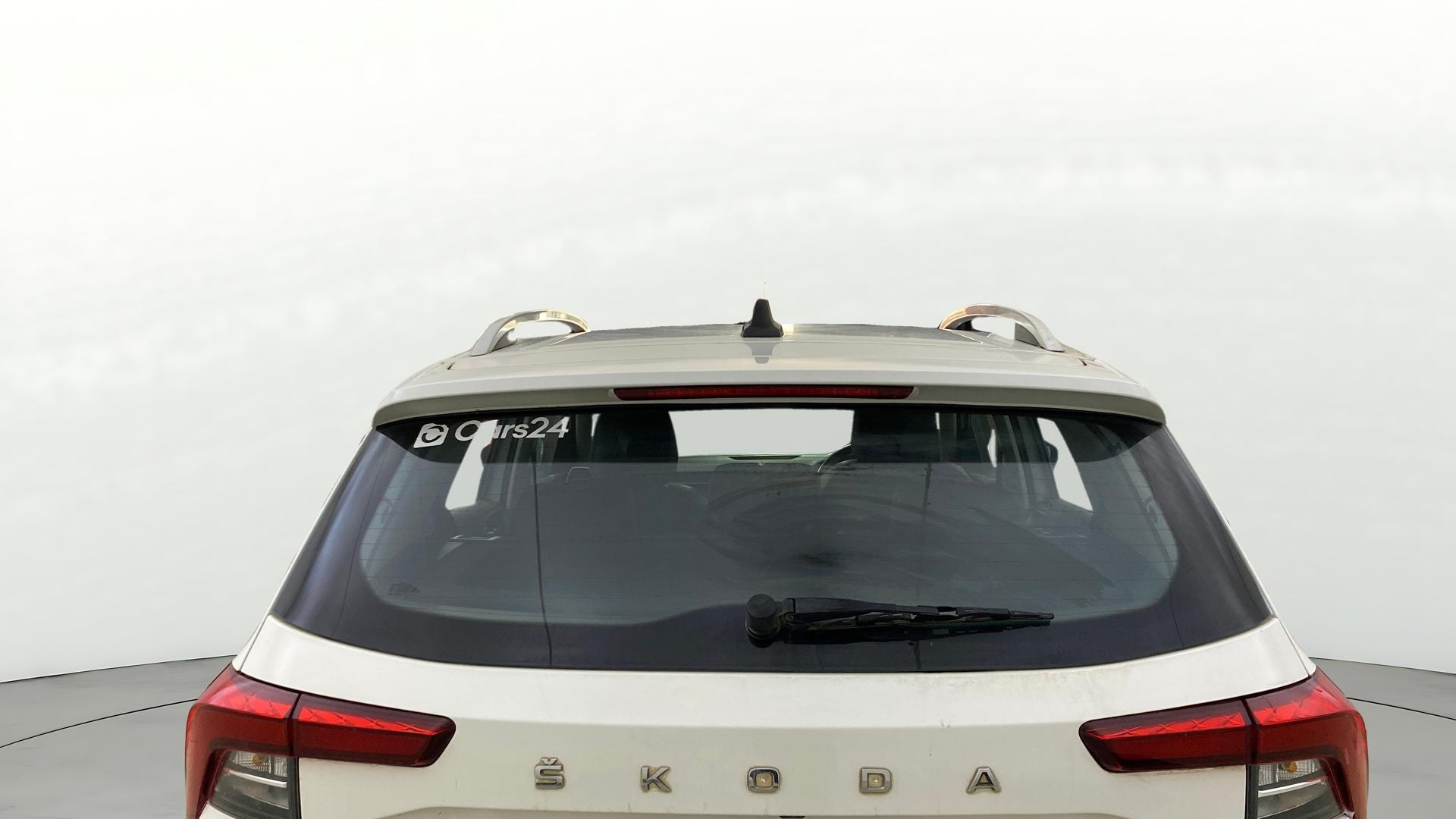 View 2023 Skoda Kushaq Style 1.5 TSI MT Image 4 Used 2023 Skoda Kushaq Style 1.5 TSI MT Image 4