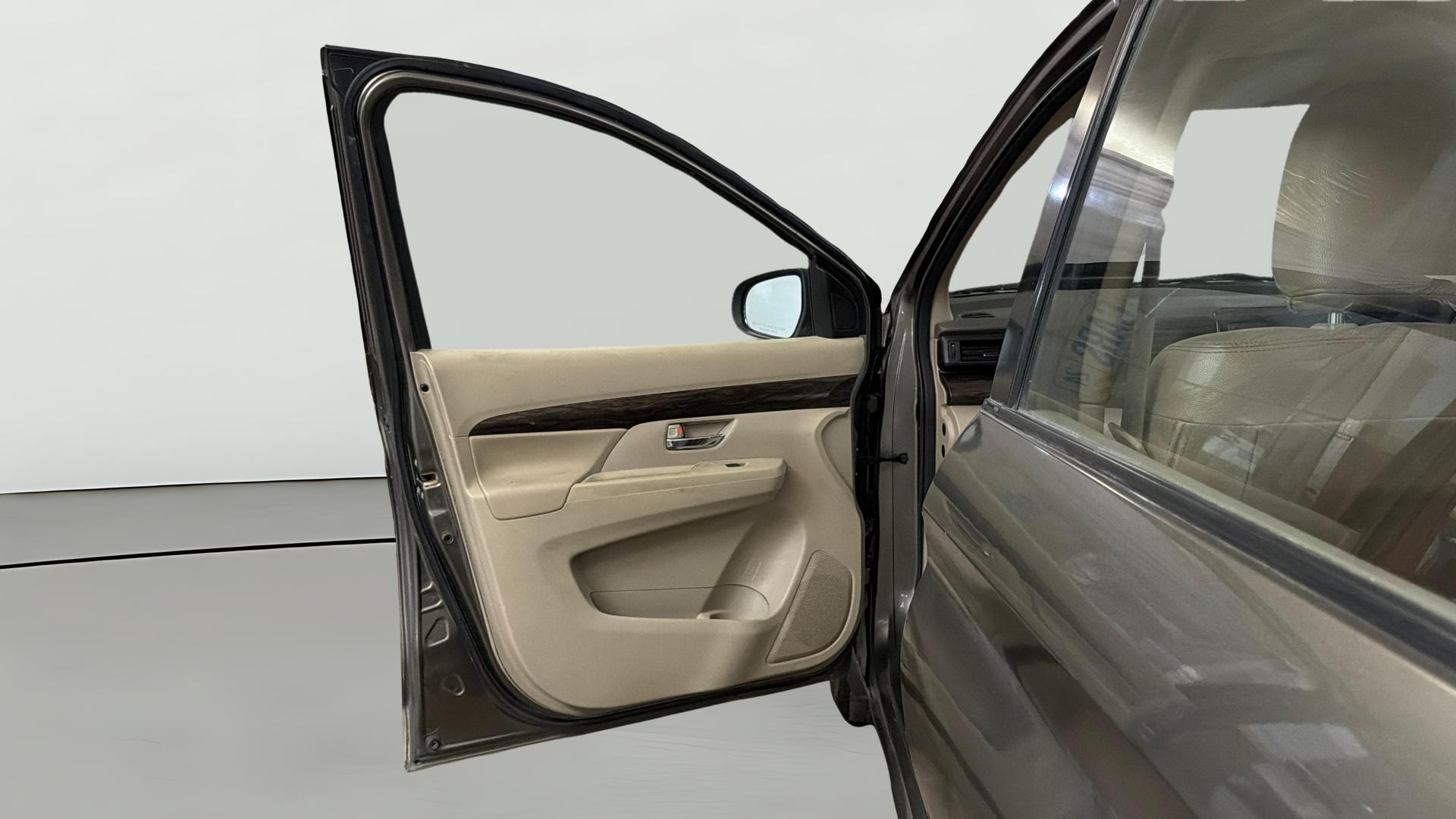 View 2019 Maruti Suzuki 1000 Base Variant Image 38 Used 2019 Maruti Suzuki 1000 Base Variant Image 38