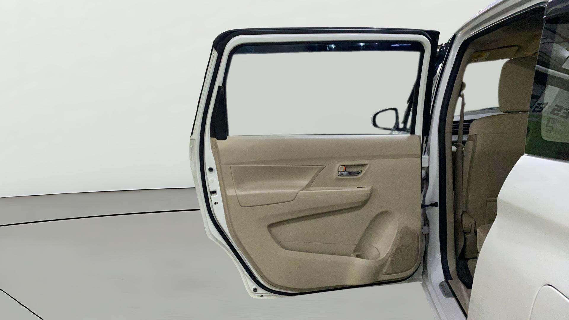 View 2024 Maruti Suzuki 1000 Base Variant Image 23 Used 2024 Maruti Suzuki 1000 Base Variant Image 23
