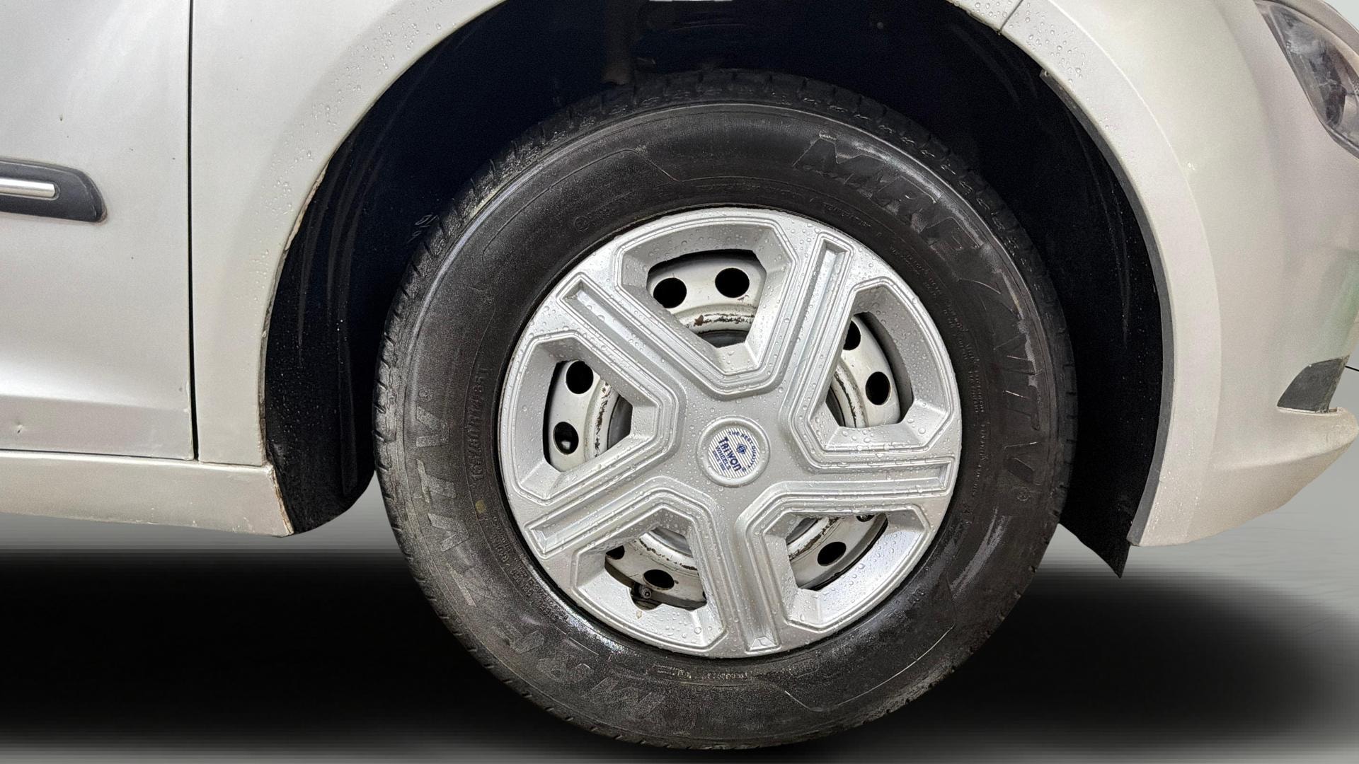 View 2020 Tata Altroz XM Petrol Image 39 Used 2020 Tata Altroz XM Petrol Image 39