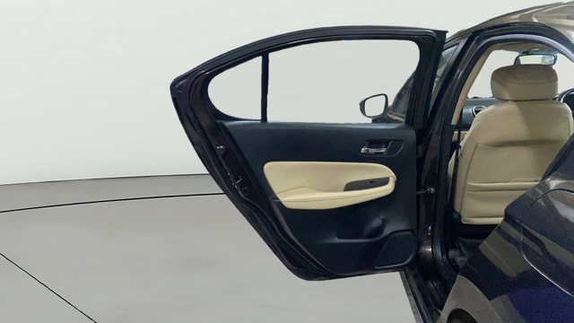 View Honda City ZX Image 23 Used Honda City ZX Image 23